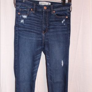 Abercrombie and Fitch High-Rise Skinny Jeans